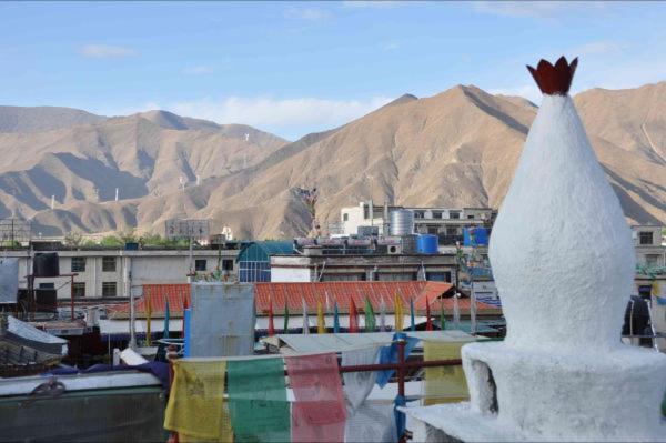 Tashitakge Hotel Lhasa Esterno foto
