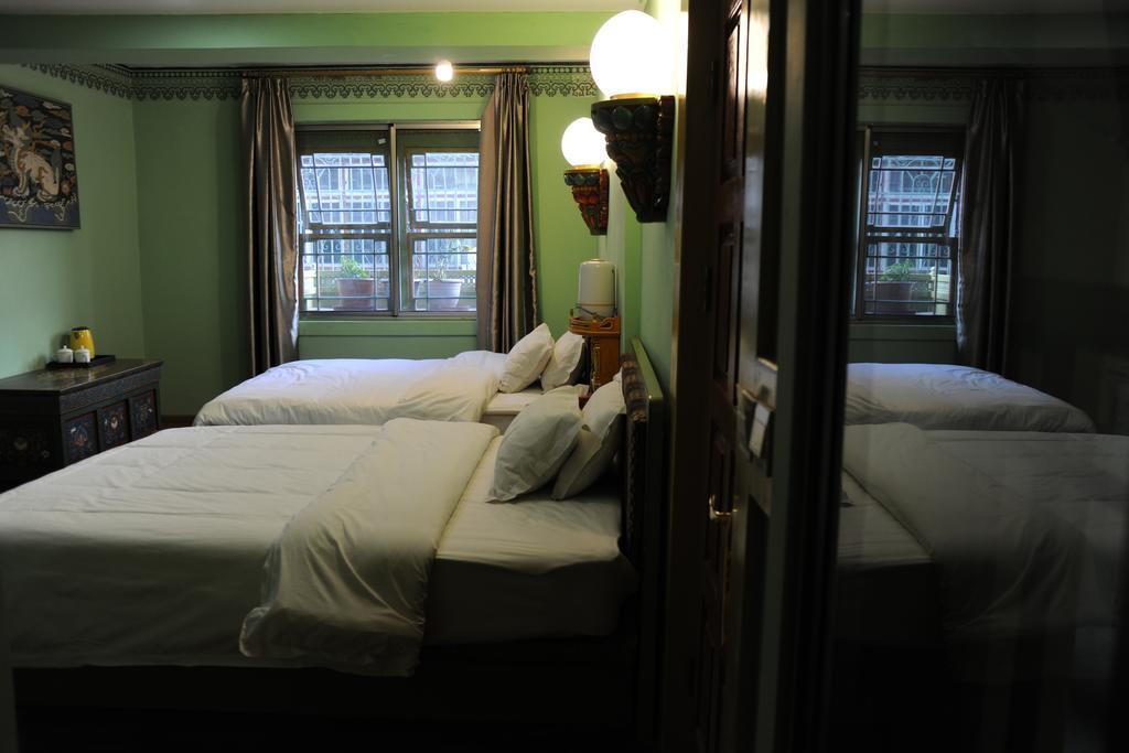 Tashitakge Hotel Lhasa Esterno foto