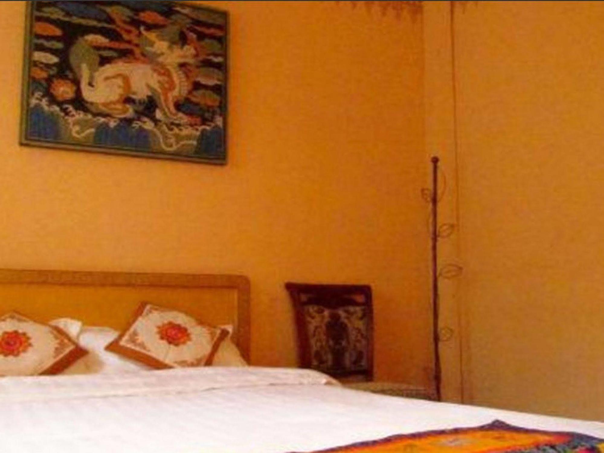 Tashitakge Hotel Lhasa Esterno foto