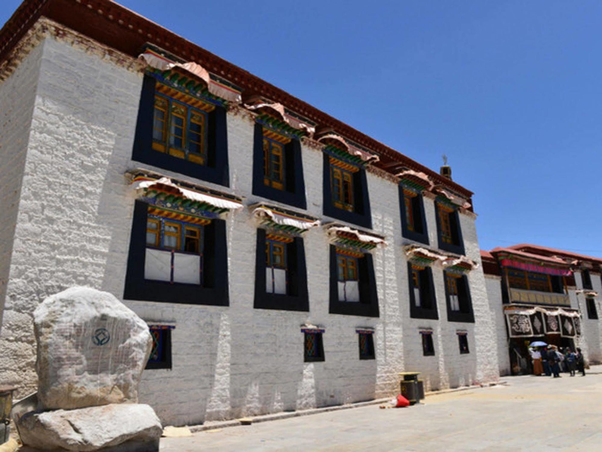 Tashitakge Hotel Lhasa Esterno foto